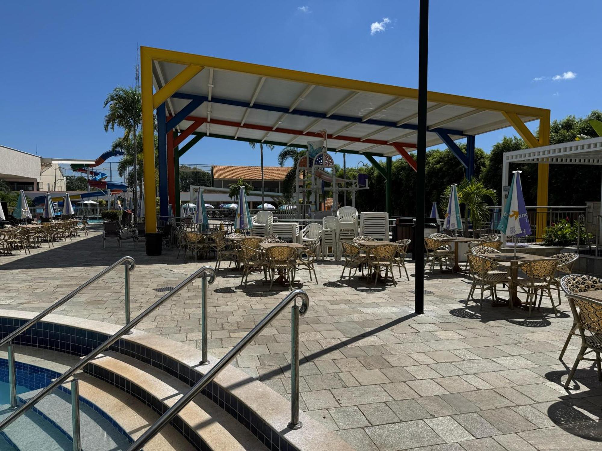 Aparthotel Piazza Diroma Com Acesso Ao Acqua Park - Temporda Cn L Caldas Novas